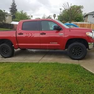 Meet your Posher, Dana